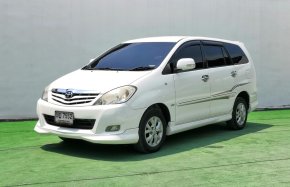 2011 Toyota Innova 2.0 Gออกรถฟรี